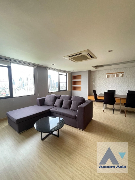  2 Bedrooms  Condominium For Rent in Sukhumvit, Bangkok  near BTS Phrom Phong (AA41180)