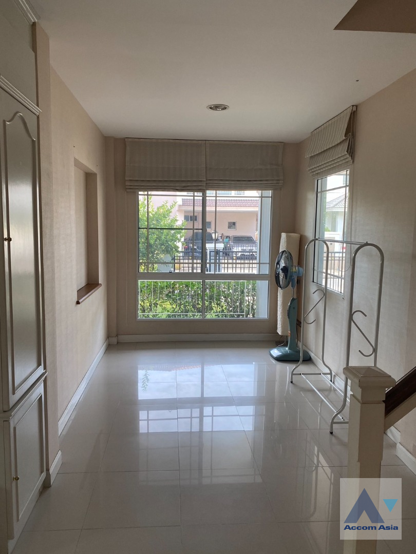 8  3 br House For Rent in Petchkasem ,Bangkok  at Nantawan Sathorn Ratchaphruk AA41190