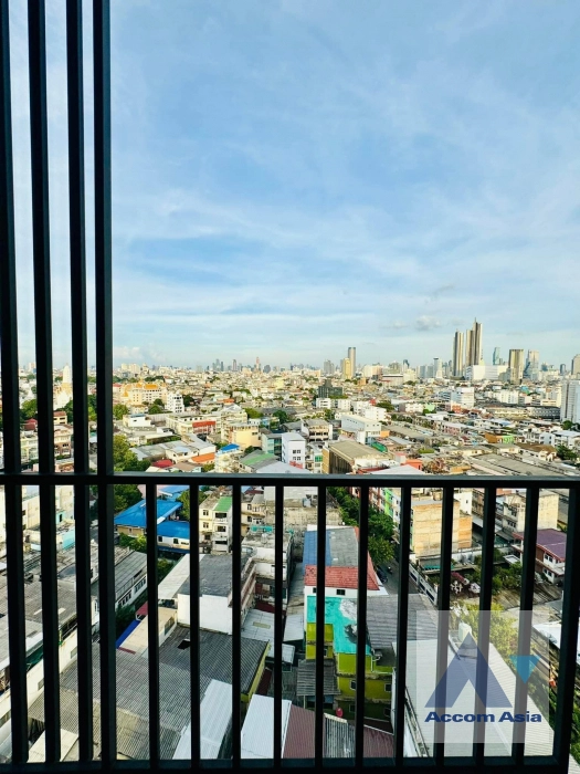 12  2 br Condominium For Sale in Charoennakorn ,Bangkok BTS Wongwian Yai at Supalai Loft Prajadhipok-Wongwian Yai AA41194