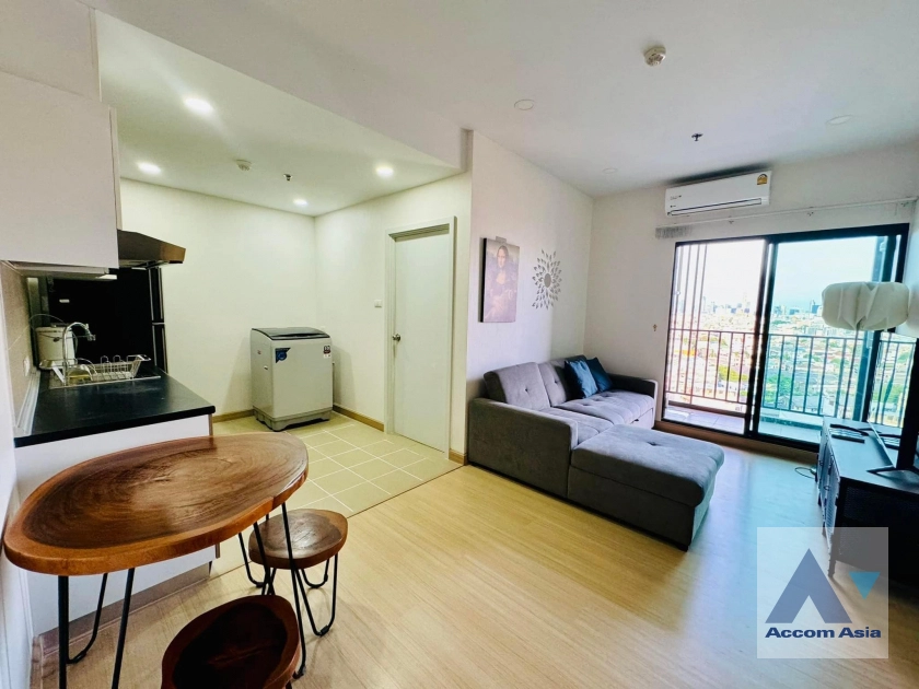 6  2 br Condominium For Sale in Charoennakorn ,Bangkok BTS Wongwian Yai at Supalai Loft Prajadhipok-Wongwian Yai AA41194