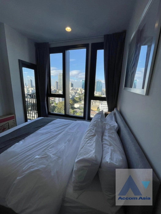 Fully Furnished |  1 Bedroom  Condominium For Rent & Sale in Sukhumvit, Bangkok  near BTS Ekkamai (AA41207)