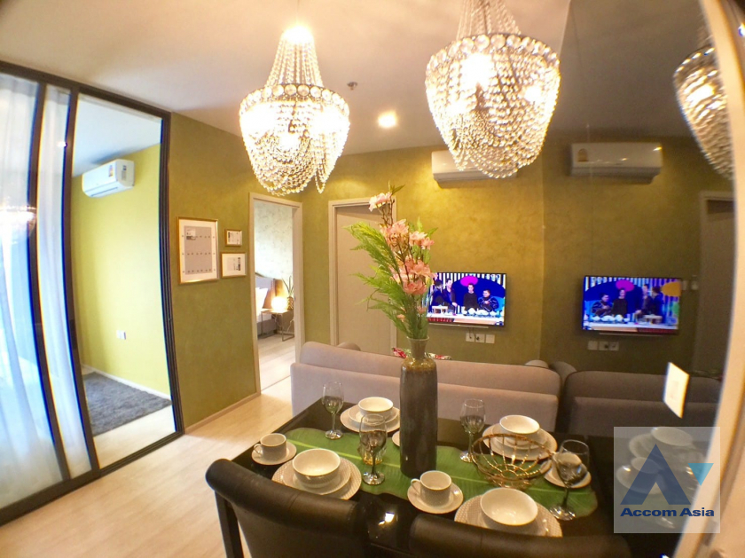  2 Bedrooms  Condominium For Sale in Sukhumvit, Bangkok  near BTS Phra khanong (AA41211)