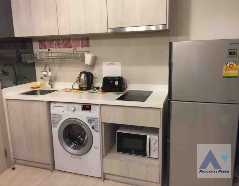 5  2 br Condominium For Sale in Sukhumvit ,Bangkok BTS Phra khanong at Life at Sukhumvit 48 Condominium AA41211