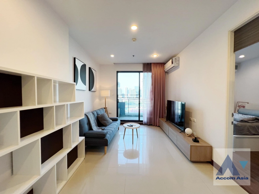  1 Bedroom  Condominium For Rent in Ratchadapisek, Bangkok  near MRT Phetchaburi (AA41213)