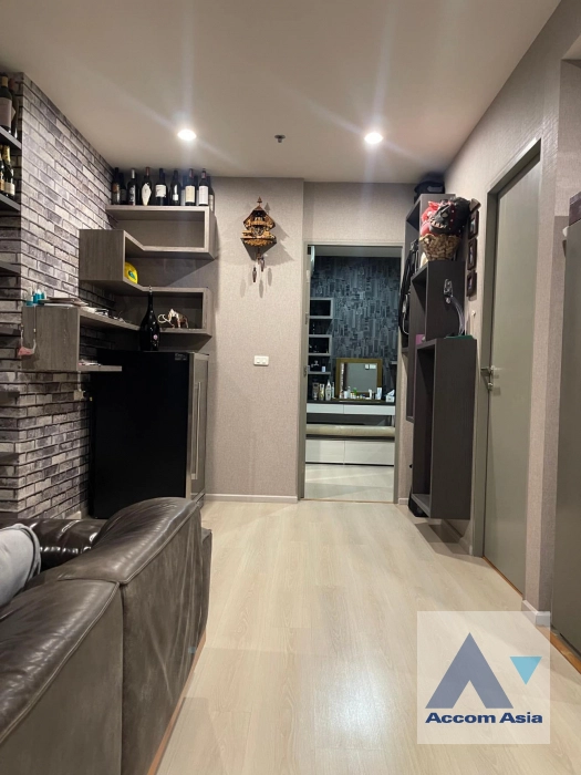 5  2 br Condominium For Rent in Ratchadapisek ,Bangkok MRT Huai Khwang at Life Ratchadapisek AA41221