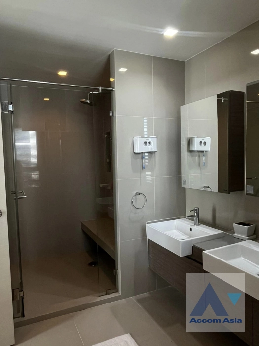 8  2 br Condominium For Rent in Ratchadapisek ,Bangkok MRT Sutthisan at Quinn Ratchada 17 AA41222