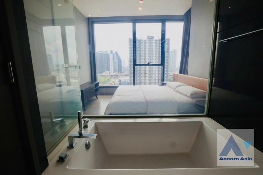 25  1 br Condominium For Rent in Ratchadapisek ,Bangkok BTS Asok - MRT Phetchaburi - ARL Makkasan at The Esse At Singha Complex AA41249