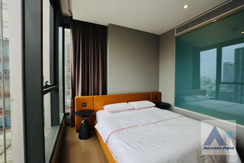 18  1 br Condominium For Rent in Ratchadapisek ,Bangkok BTS Asok - MRT Phetchaburi - ARL Makkasan at The Esse At Singha Complex AA41249