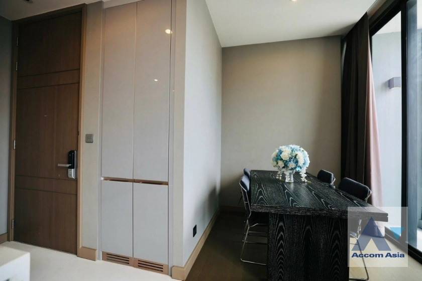 5  1 br Condominium For Rent in Ratchadapisek ,Bangkok BTS Asok - MRT Phetchaburi - ARL Makkasan at The Esse At Singha Complex AA41249