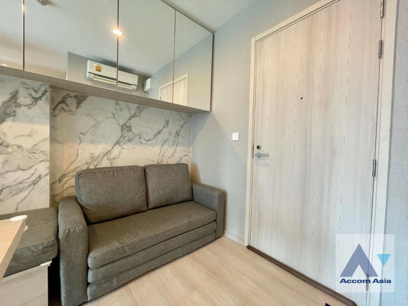 Fully Furnished |  1 Bedroom  Condominium For Rent in Ratchadapisek, Bangkok  near BTS Asok (AA41250)