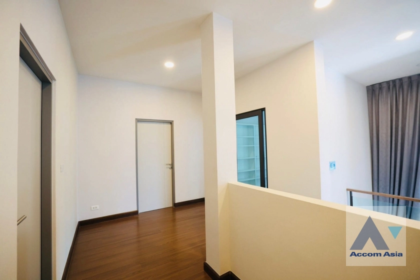 30  4 br House For Rent in Samutprakan ,Samutprakan BTS Bang Na at The City Bangna AA41252