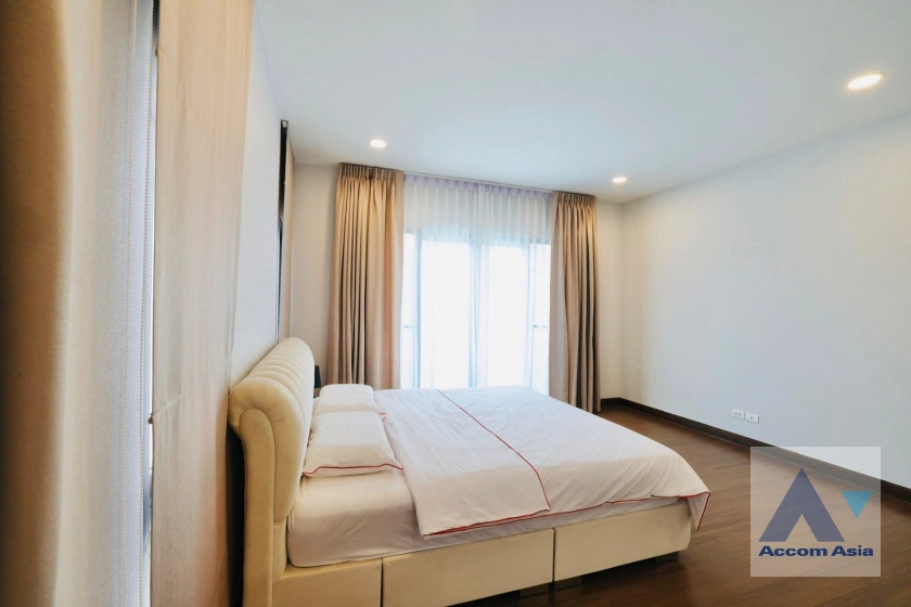 34  4 br House For Rent in Samutprakan ,Samutprakan  at The City Bangna AA41252