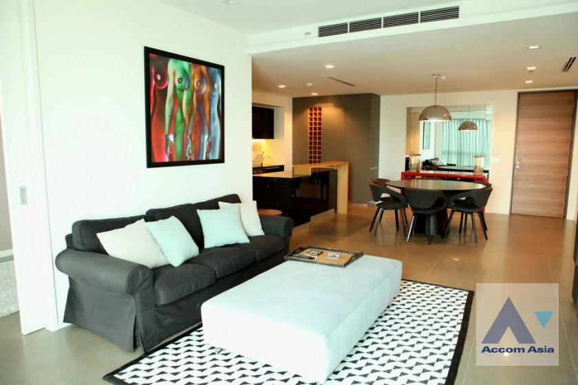  3 Bedrooms  Condominium For Rent in Charoennakorn, Bangkok  near BTS Krung Thon Buri (AA41254)