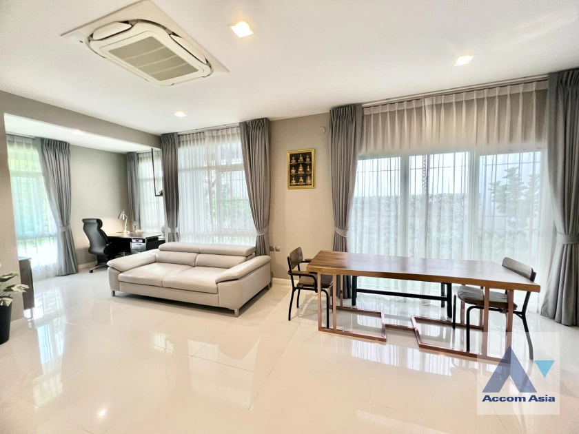  1  4 br House for rent and sale in Samutprakan ,Samutprakan  at Mantana 2 Bangna Km.7 AA41262