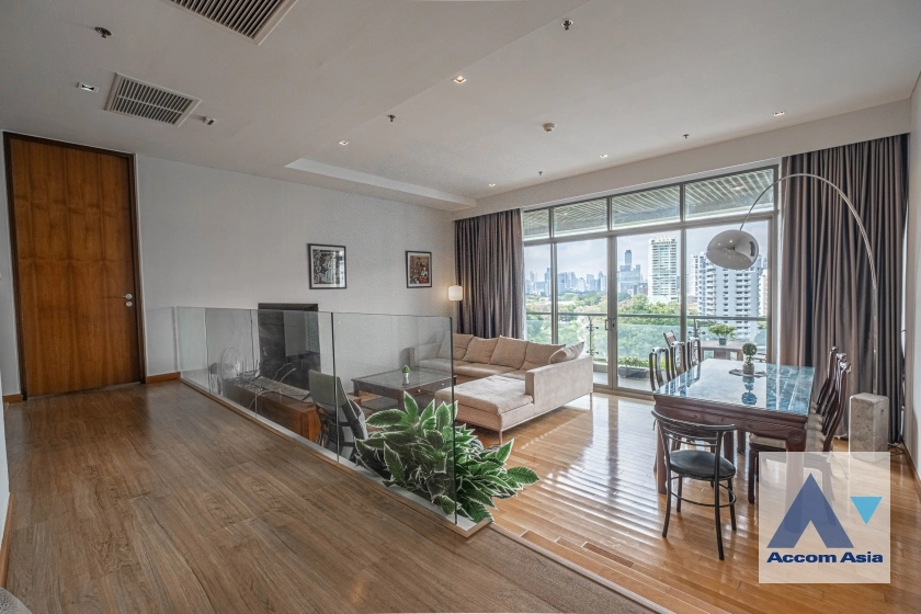 Split-type Air, Fully Furnished, Lake View, Garden View, Big Balcony, Pet friendly |  2 Bedrooms  Condominium For Rent in Sukhumvit, Bangkok  near BTS Asok - MRT Sukhumvit (AA41265)