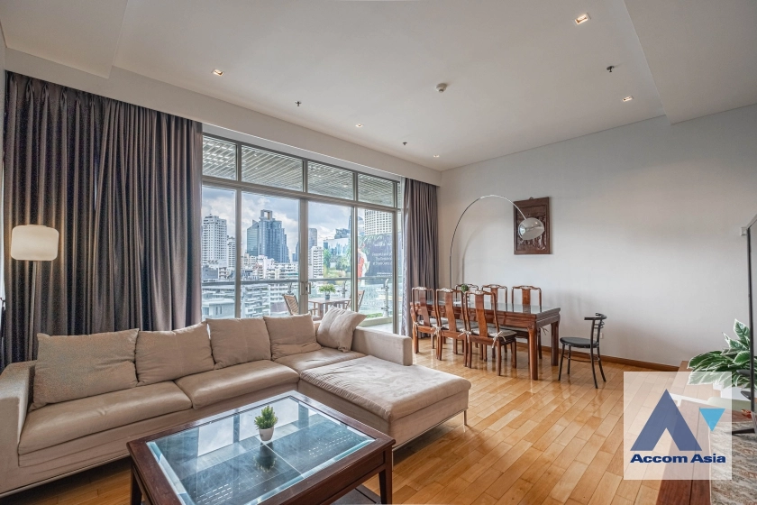 Split-type Air, Fully Furnished, Lake View, Garden View, Big Balcony, Pet friendly |  2 Bedrooms  Condominium For Rent in Sukhumvit, Bangkok  near BTS Asok - MRT Sukhumvit (AA41265)