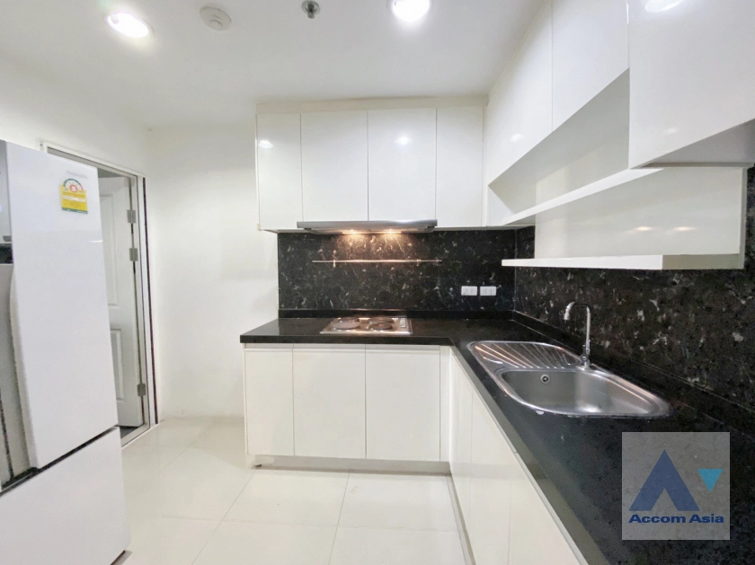  3 Bedrooms  Condominium For Rent & Sale in Ratchadapisek, Bangkok  near MRT Rama 9 (AA41272)