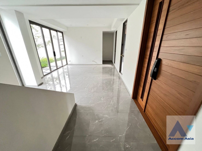 7  3 br House For Rent in Sukhumvit ,Bangkok BTS On Nut at Artery Thonglor - Sukhumvit AA41286