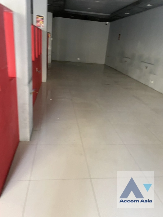 6  Building For Rent in sukhumvit ,Bangkok  AA41289