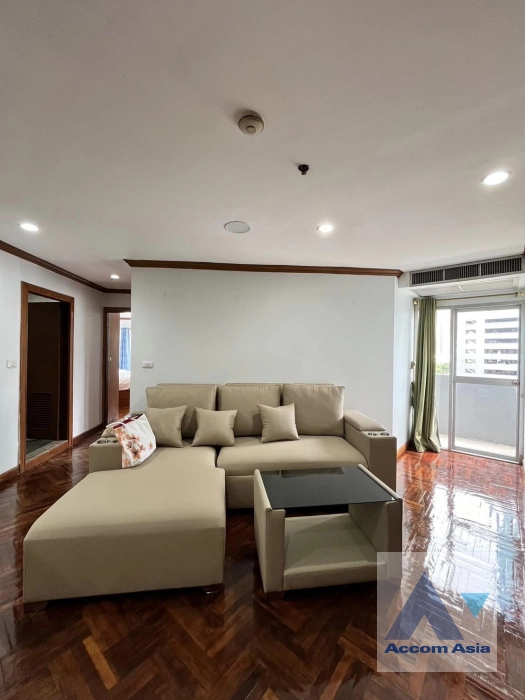  2 Bedrooms  Condominium For Rent in Ploenchit, Bangkok  near BTS Ploenchit (AA41290)