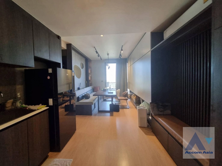 Corner Unit, Fully Furnished |  2 Bedrooms  Condominium For Rent in Sukhumvit, Bangkok  near BTS Ekkamai (AA41293)