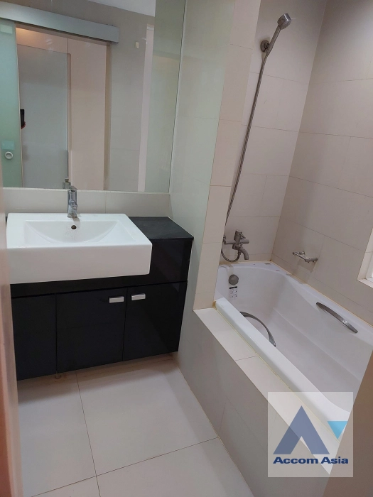 16  2 br Condominium for rent and sale in Charoennakorn ,Bangkok BTS Wongwian Yai at IDEO BluCove Sathorn AA41299