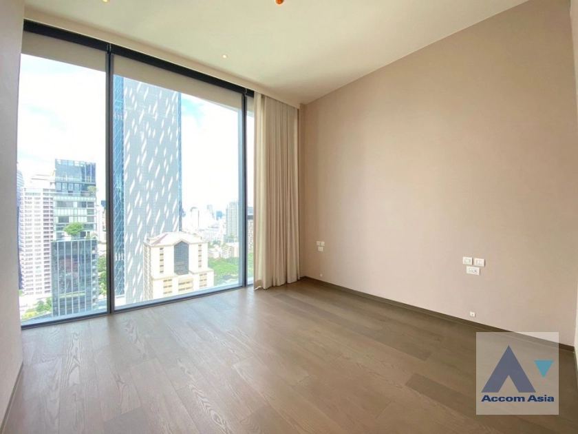 14  2 br Condominium For Rent in Ploenchit ,Bangkok BTS Chitlom at Scope Langsuan AA41302