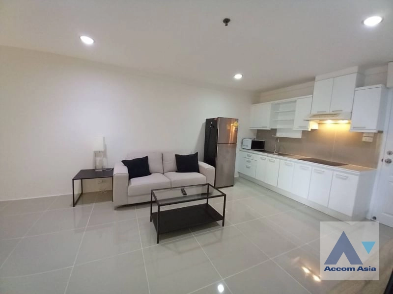  2 Bedrooms  Condominium For Rent in Sukhumvit, Bangkok  near BTS Phrom Phong (AA41306)