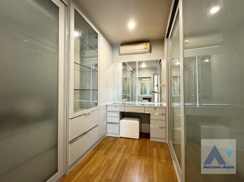 14  1 br Condominium For Rent in Sukhumvit ,Bangkok BTS Ekkamai at U Sabai Rama 4 AA41308