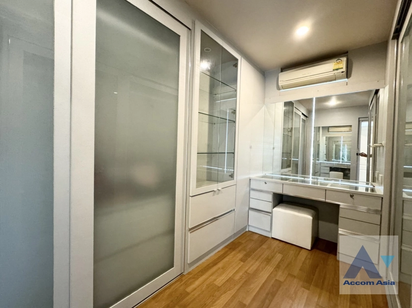 17  1 br Condominium For Rent in Sukhumvit ,Bangkok BTS Ekkamai at U Sabai Rama 4 AA41308