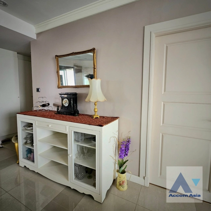 12  3 br Condominium For Sale in Ratchadapisek ,Bangkok MRT Rama 9 at Supalai Wellington AA41312