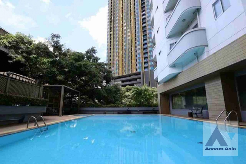 18  3 br Condominium For Rent in Ploenchit ,Bangkok BTS Ploenchit at Witthayu Complex AA41318