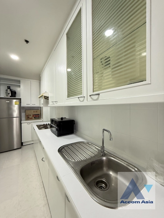 12  3 br Condominium For Rent in Ploenchit ,Bangkok BTS Ploenchit at Witthayu Complex AA41318