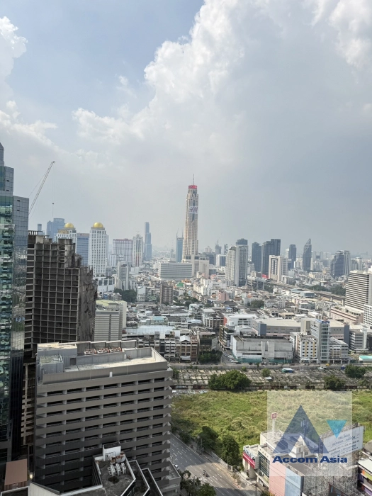 21  3 br Condominium For Rent in Ploenchit ,Bangkok BTS Ploenchit at Witthayu Complex AA41318