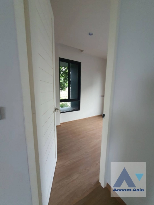 25  5 br House for rent and sale in Sukhumvit ,Bangkok BTS Bang Chak AA41324