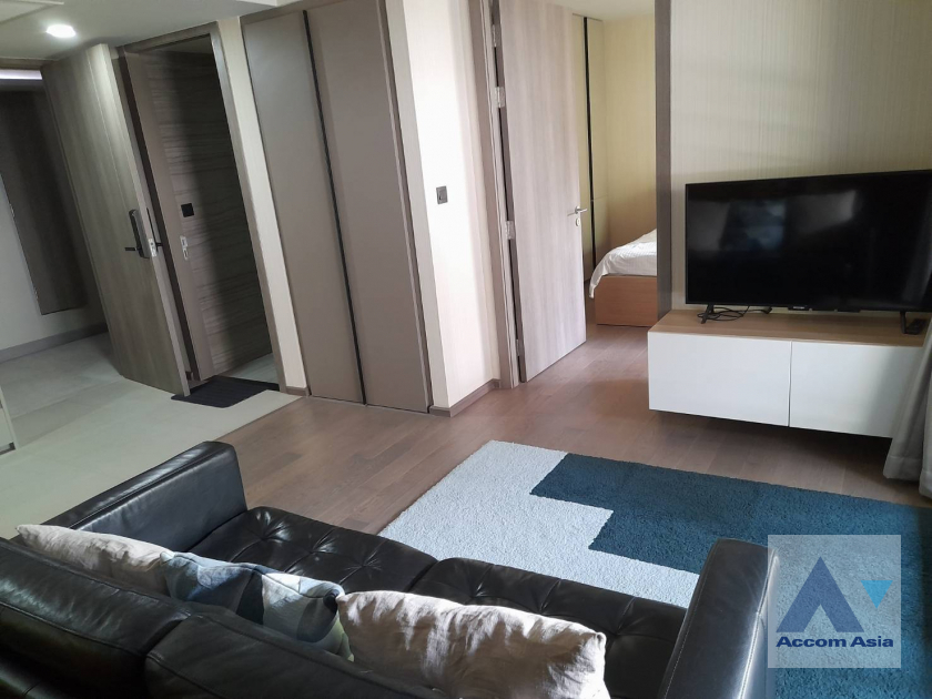  1  1 br Condominium For Rent in Ploenchit ,Bangkok BTS Ratchadamri - MRT Silom at KLASS Sarasin Rajdamri AA41326