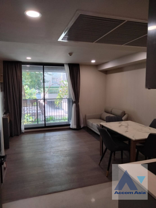  1  1 br Condominium For Rent in Ploenchit ,Bangkok BTS Ratchadamri - MRT Silom at KLASS Sarasin Rajdamri AA41327