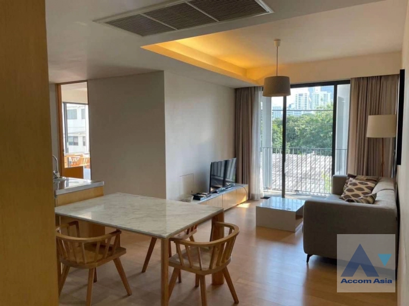  2 Bedrooms  Condominium For Rent in Sukhumvit, Bangkok  near BTS Phrom Phong (AA41335)