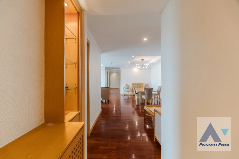 4  3 br Apartment For Rent in Sukhumvit ,Bangkok BTS Phrom Phong at Kids Friendly Space AA41337