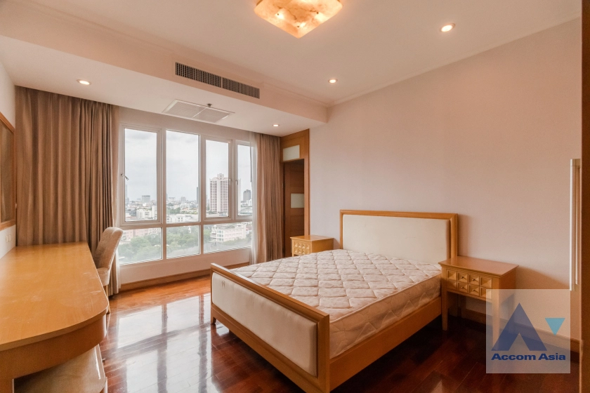 23  3 br Apartment For Rent in Sukhumvit ,Bangkok BTS Phrom Phong at Kids Friendly Space AA41337