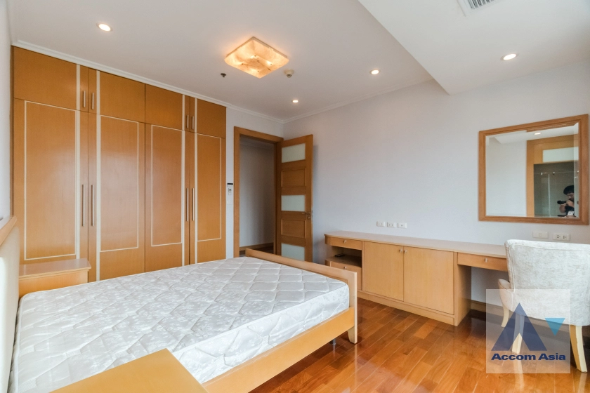 24  3 br Apartment For Rent in Sukhumvit ,Bangkok BTS Phrom Phong at Kids Friendly Space AA41337