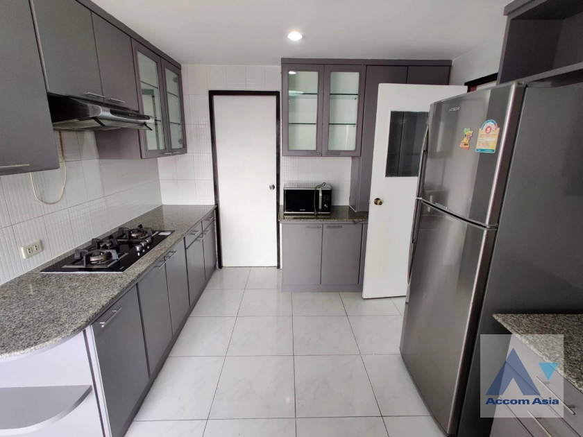 7  3 br Condominium For Rent in Sukhumvit ,Bangkok BTS Ekkamai at Empire House AA41341