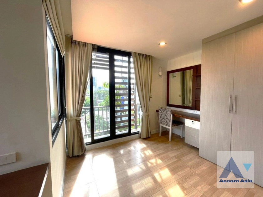 16  3 br Condominium For Rent in Sukhumvit ,Bangkok BTS Ekkamai at Cross Creek AA41352