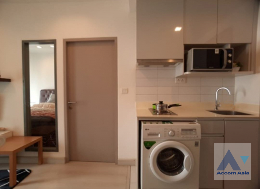  1 Bedroom  Condominium For Rent & Sale in Sukhumvit, Bangkok  near BTS On Nut (AA41359)