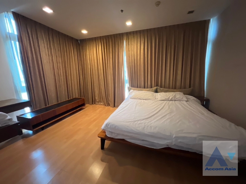 7  3 br Condominium For Rent in Sukhumvit ,Bangkok BTS Ekkamai at Nusasiri Grand Condo AA41360