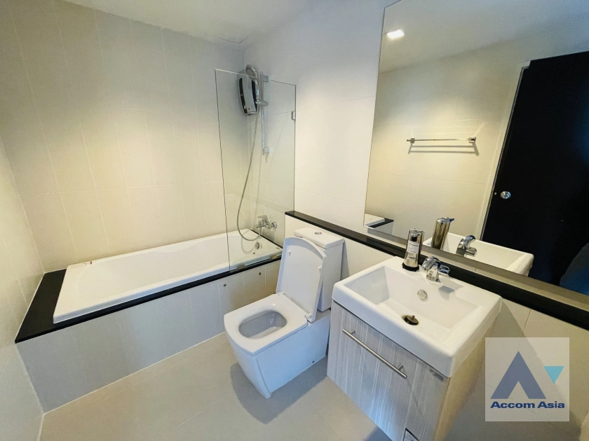 7  1 br Condominium For Sale in Samutprakan ,Samutprakan BTS Bearing at Knightsbridge Bearing AA41361