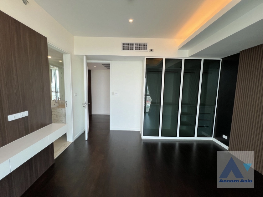 25  3 br Condominium For Rent in Charoenkrung ,Bangkok BRT Wat Dan at The Pano AA41364