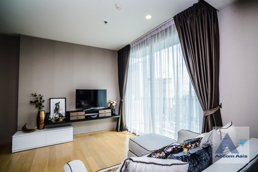  1 Bedroom  Condominium For Sale in Ploenchit, Bangkok  near BTS Mo-Chit - MRT Chatuchak Park (AA41367)