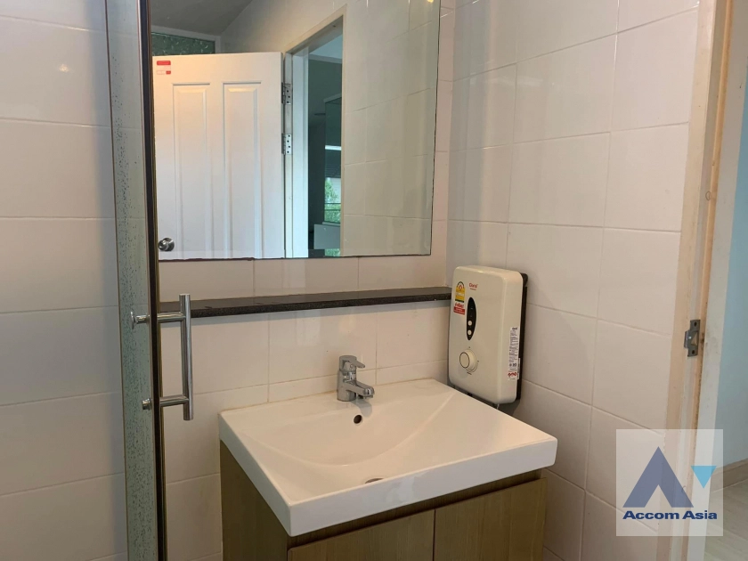 17  3 br House For Rent in Lat phrao ,Bangkok  at Areeya Daily Kaset-Nawamintr AA41368