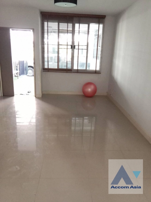  1  3 br House For Rent in Lat phrao ,Bangkok  at Areeya Daily Kaset-Nawamintr AA41368